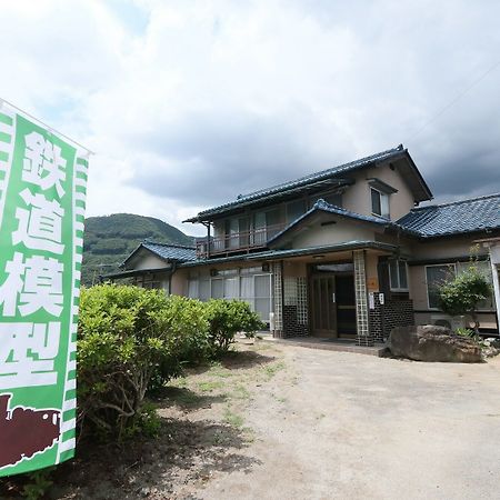Tetsu No Ya Guesthouse For Railfans Fuefuki Zewnętrze zdjęcie